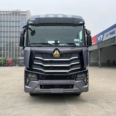 Good price Double Row Howo Sinotruk Tractor Truck 6x4 610hp 10 Wheels Second Hand online