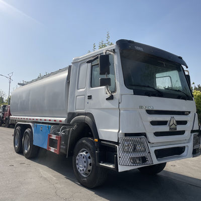 Good price 6x4 15000L Fuel Tanker Truck LHD/RHD 12.00R20 Customizable with 3 Sets of Subsea Valves online