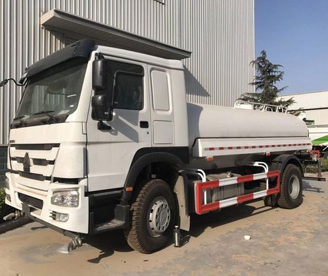 Good price SINOTRUCK 4X2 5CBM Water Special Vehicle Truck Manual Transmission Type 10 Tons Rated Load online